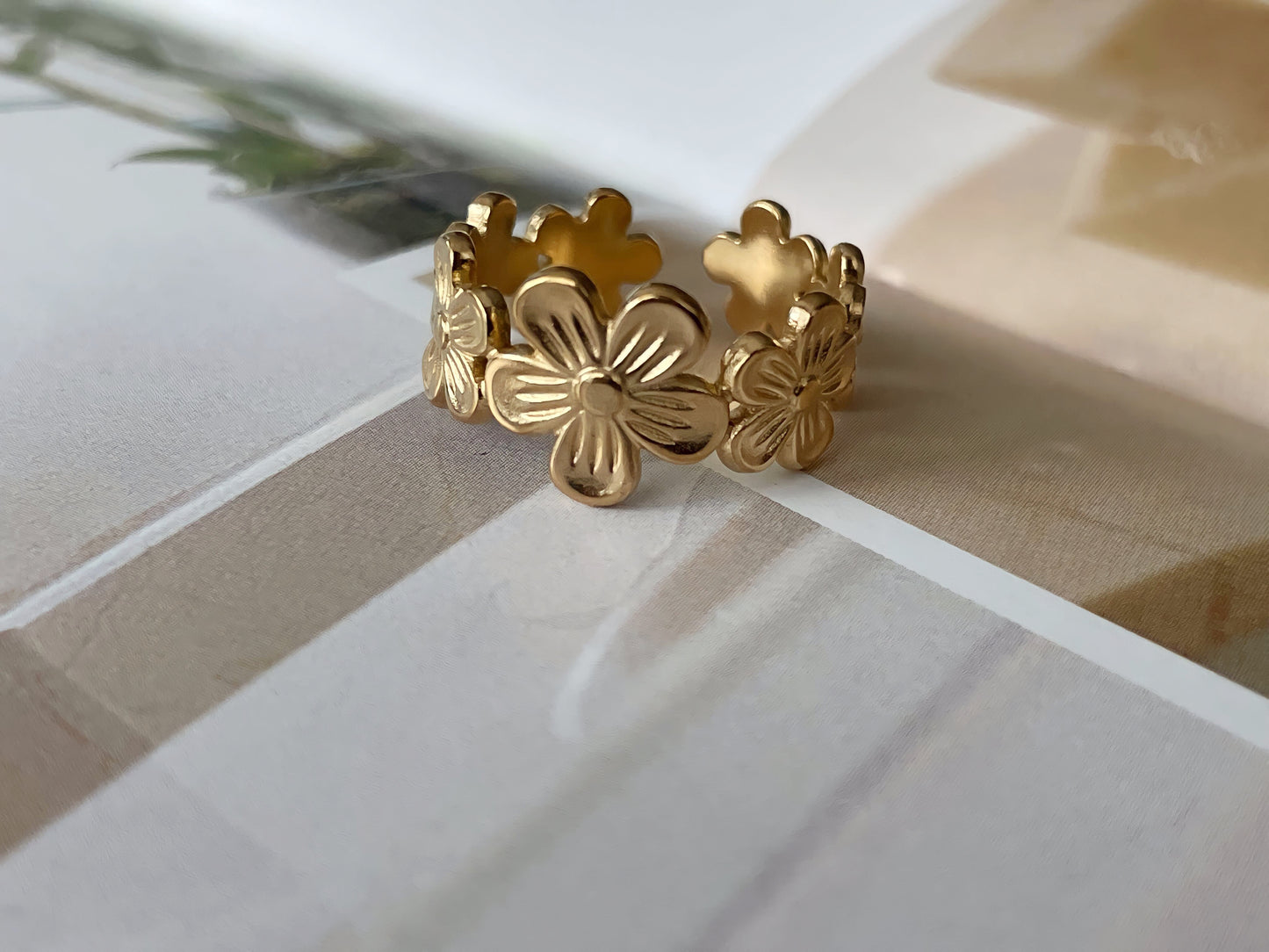 Flo Ring